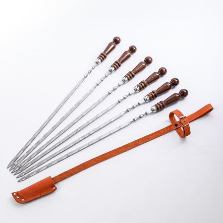 A set of skewers 670*12*3 mm in a leather quiver в Анадыре