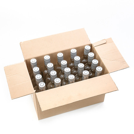 20 бутылок "Фляжка" 0,5 л с пробками гуала в коробке в Анадыре